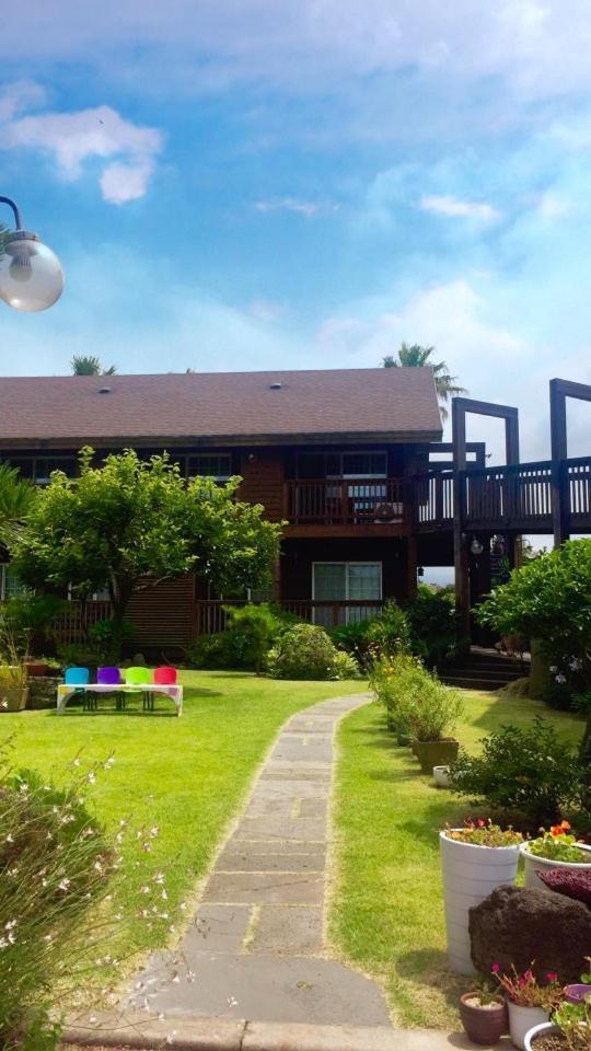 Namu Hyanggi Pension Jeju Dış mekan fotoğraf